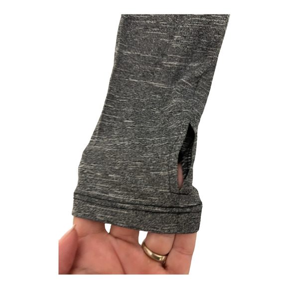 RBX Activewear Moisture wicking and mesh fabric long sleeve. Size Medium NWT - Picture 5 of 11